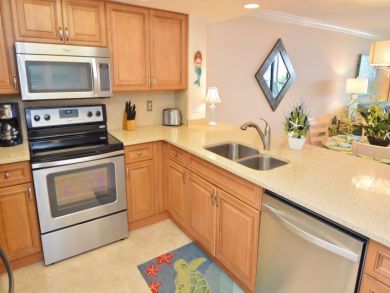 Sanibel Vacation Condo with Water Views & Two Bedrooms